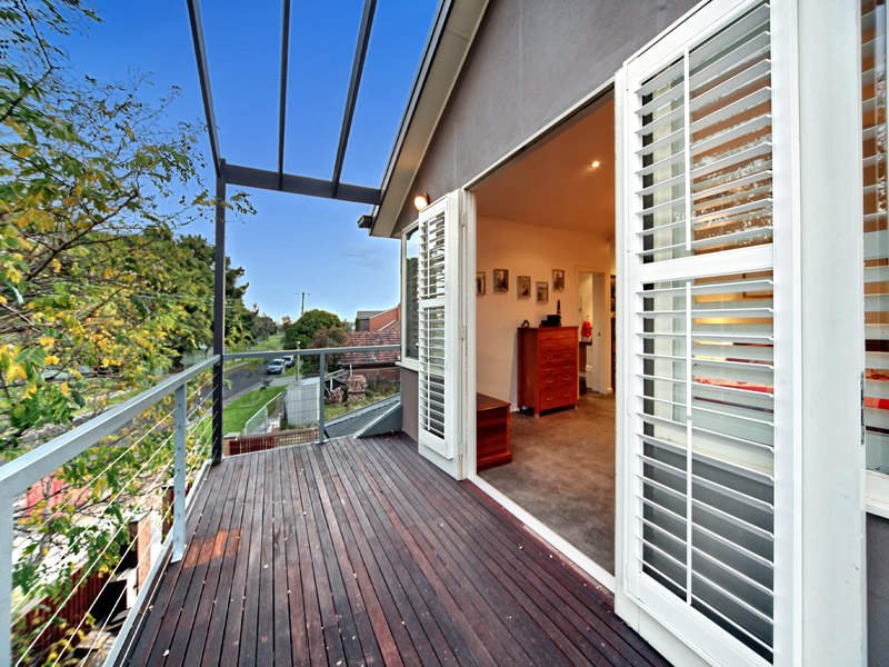 27 Barak Road, Port Melbourne image 5