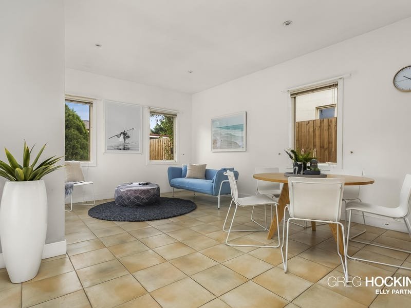 27 Bates Drive, Williamstown image 3