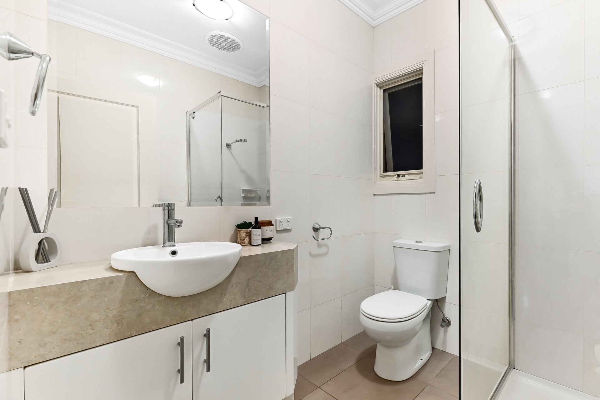 2/7 Belmont Road, Glen Waverley image 12