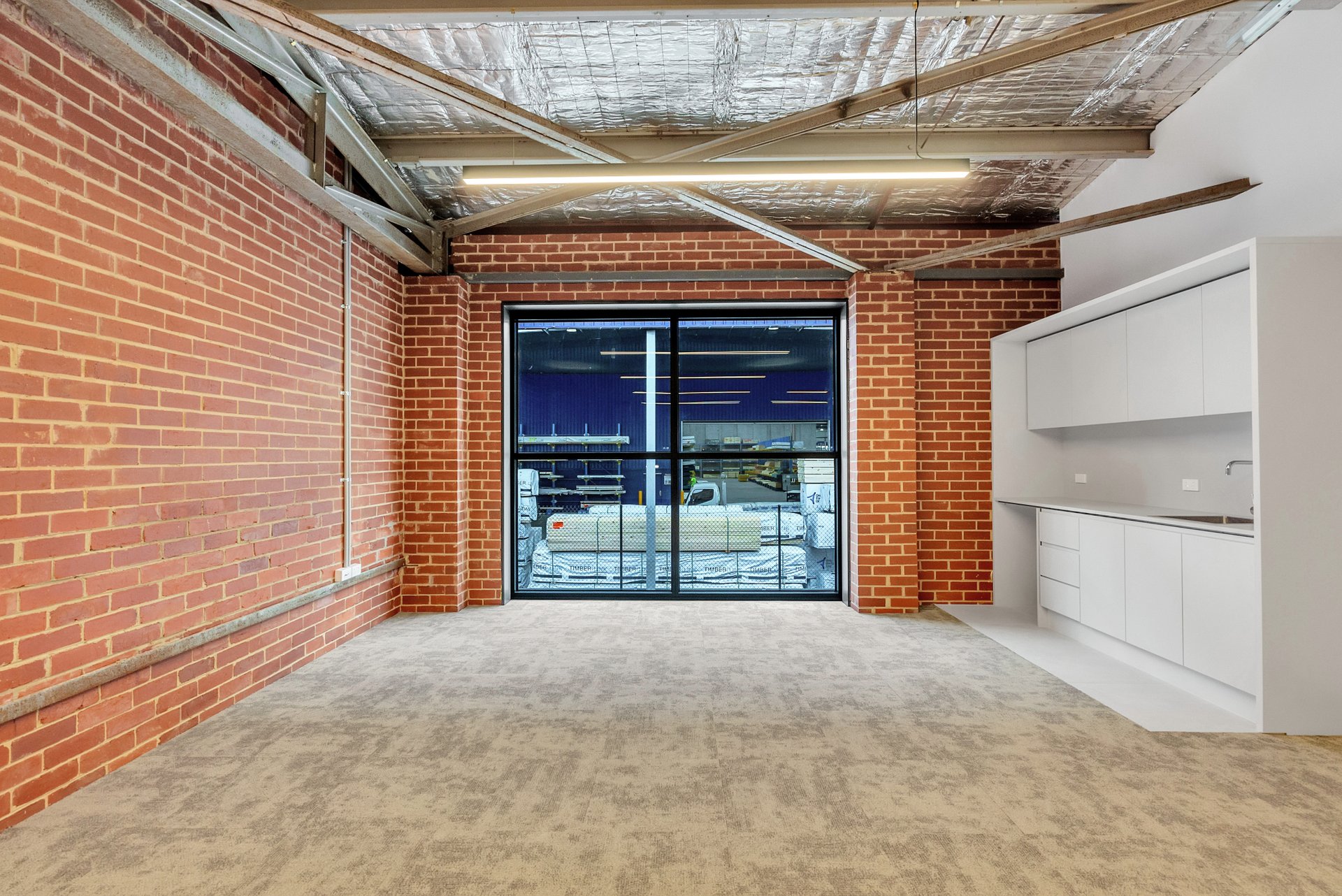27 Belrose Avenue CHELTENHAM