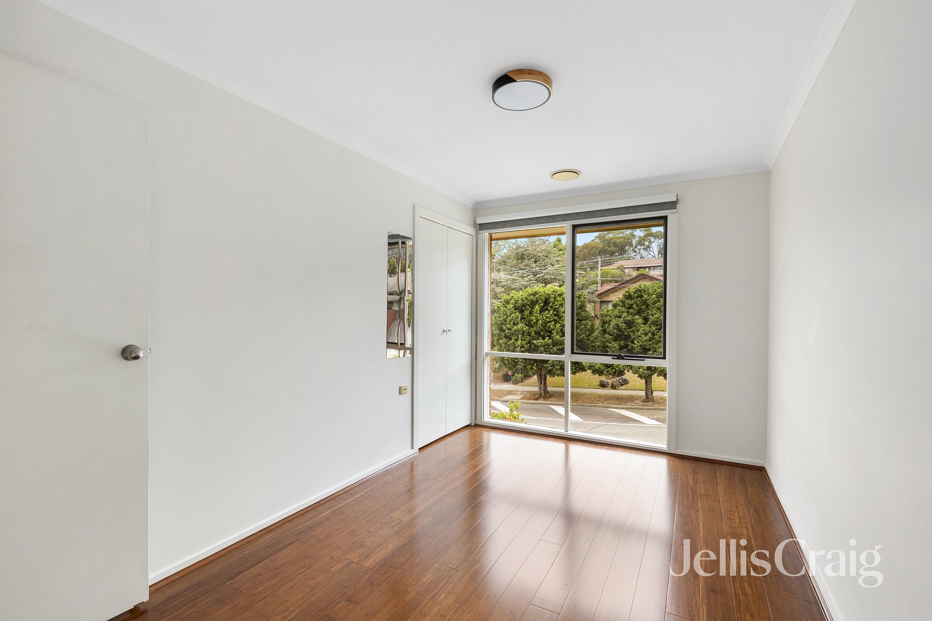 27 Booyan Crescent, Greensborough image 10