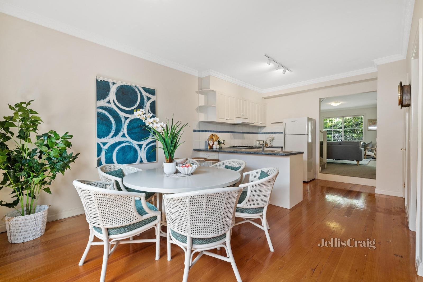 27 Brazeel Street, Blackburn South image 4