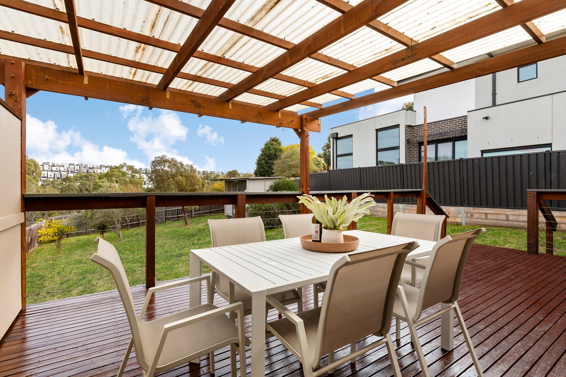 27 Brentwood Drive, Avondale Heights image 11