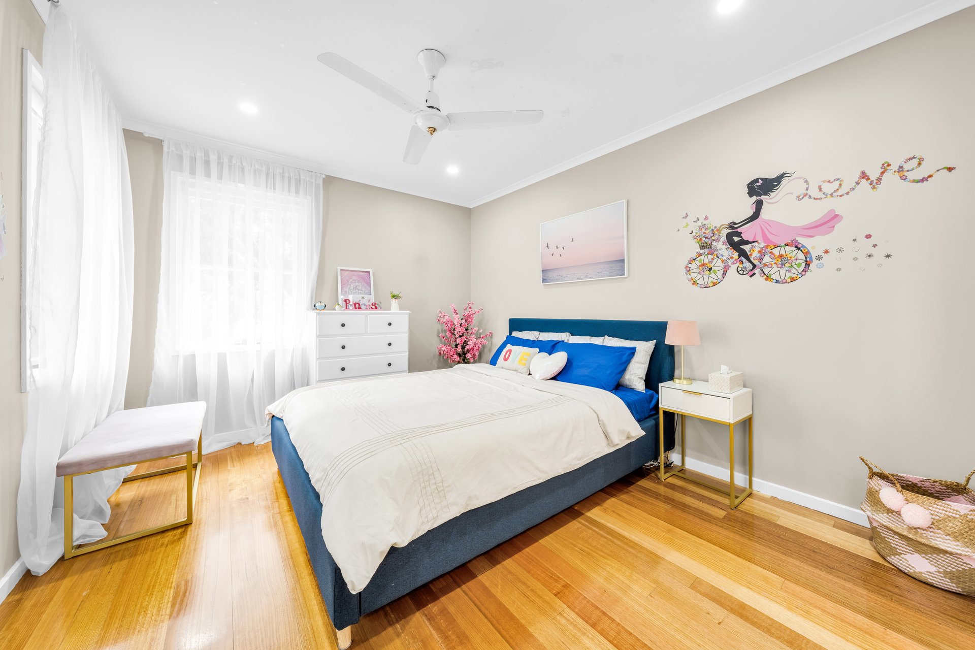 27 Bridgewater Way, Rowville image 8