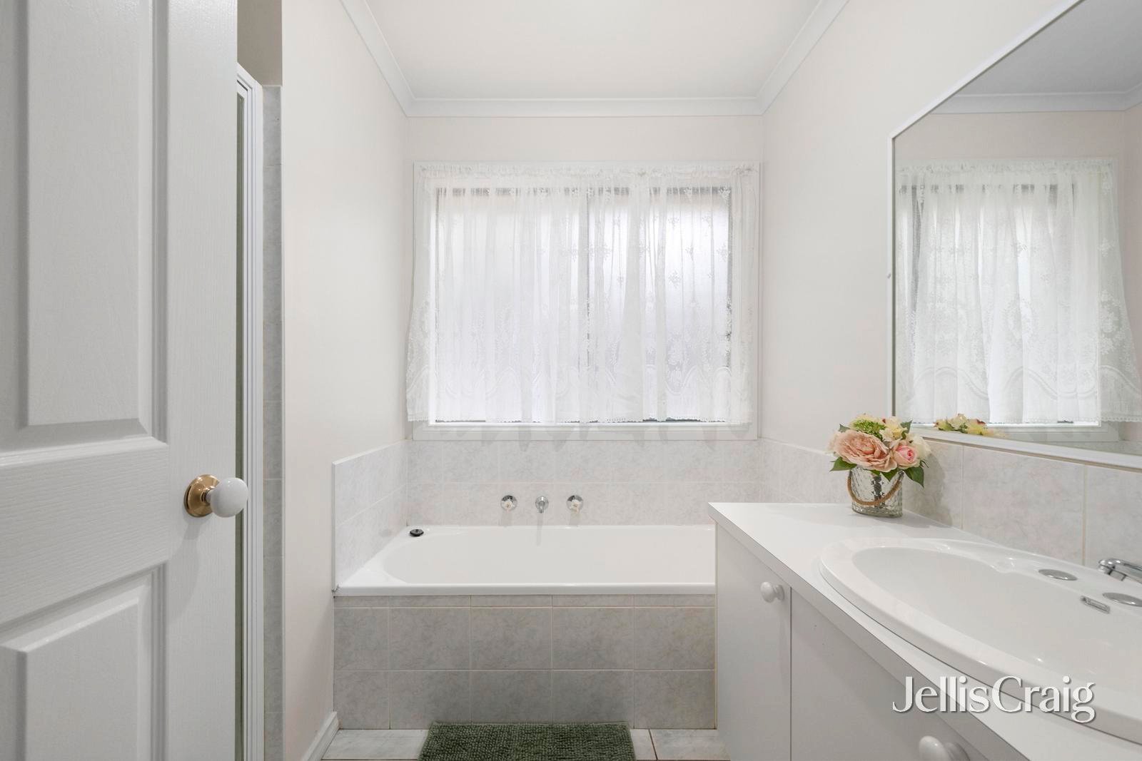 27 Bronwyn Street, Coldstream image 12