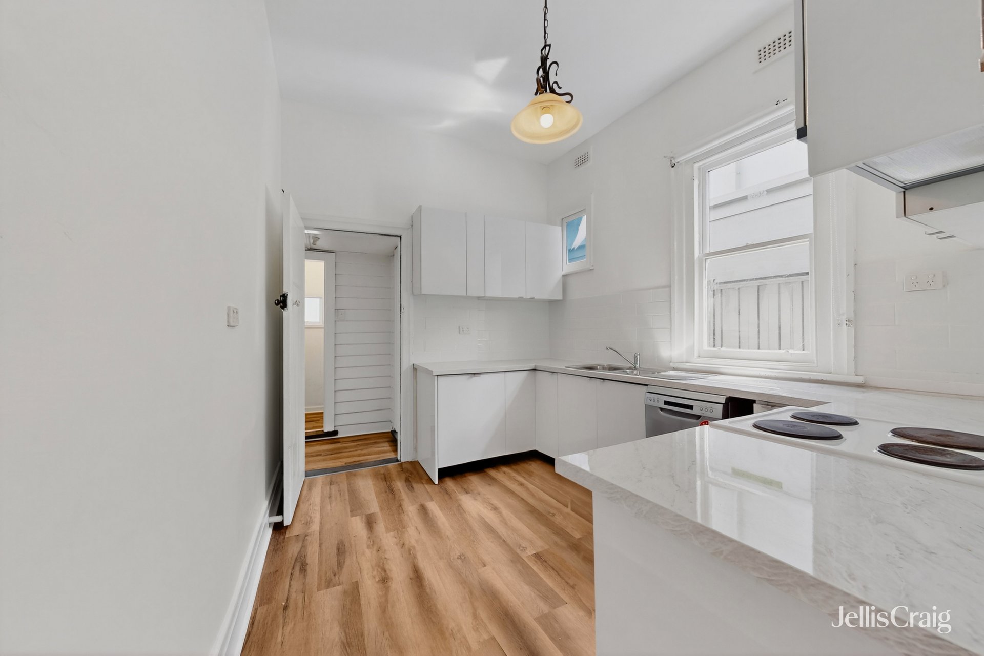 27 Buckley Street, Moonee Ponds image 3