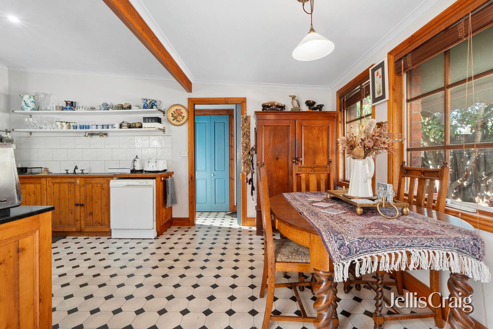 27 Campbell Street, Castlemaine image 8