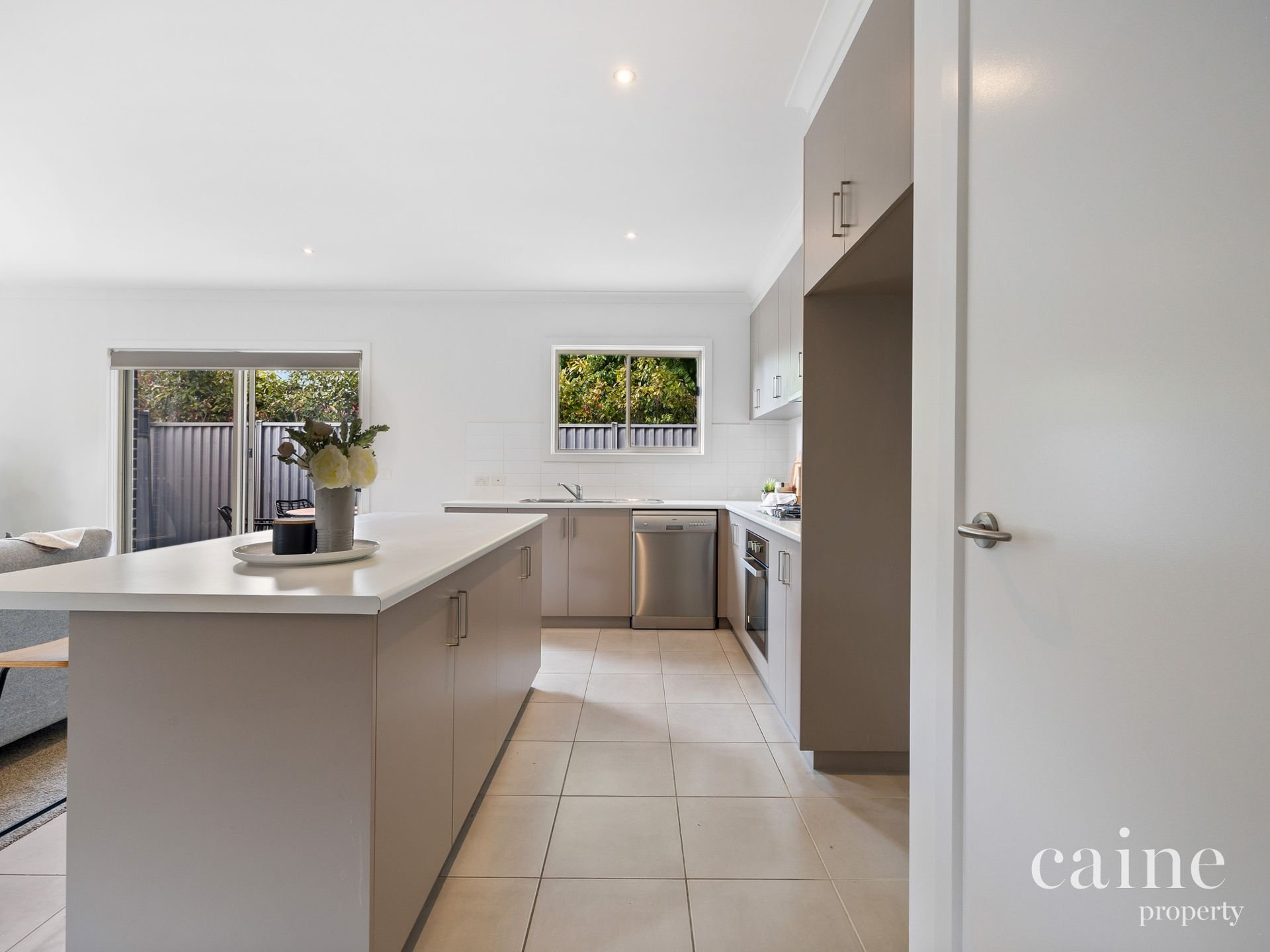 2/7 Cardigan Avenue, Alfredton image 4