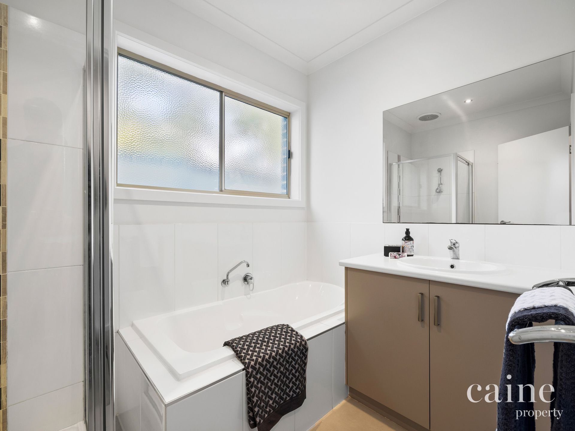 2/7 Cardigan Avenue, Alfredton image 11