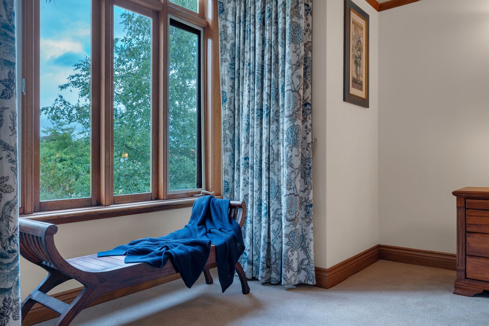 Property Gallery Thumbnail 16