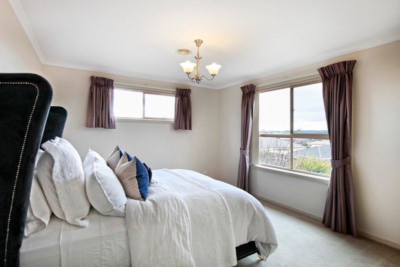 Property Gallery Thumbnail 6