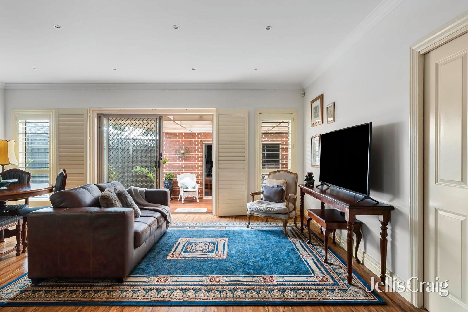 27 Charles Street, Preston image 4