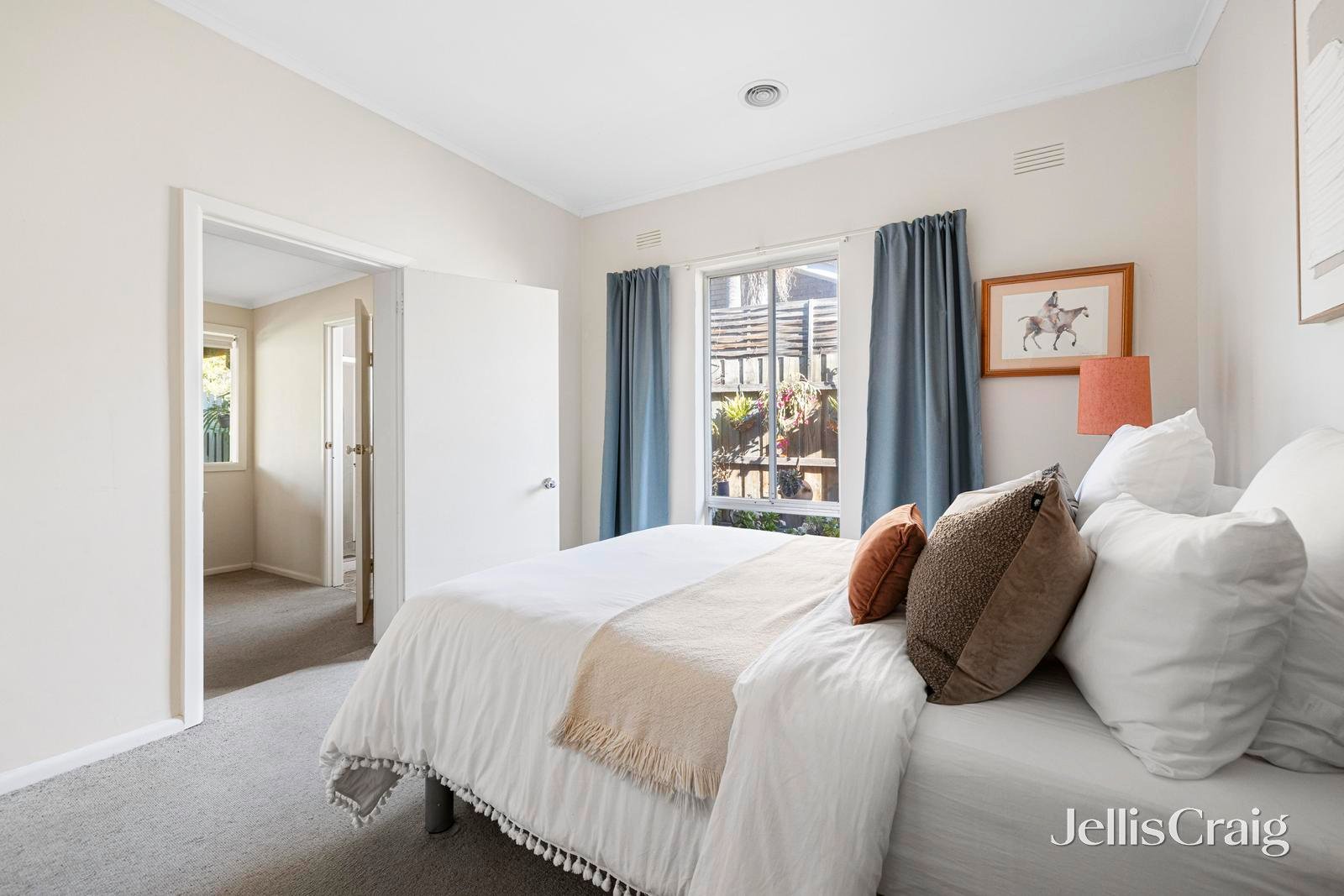 27 Charming Street, Hampton East image 8