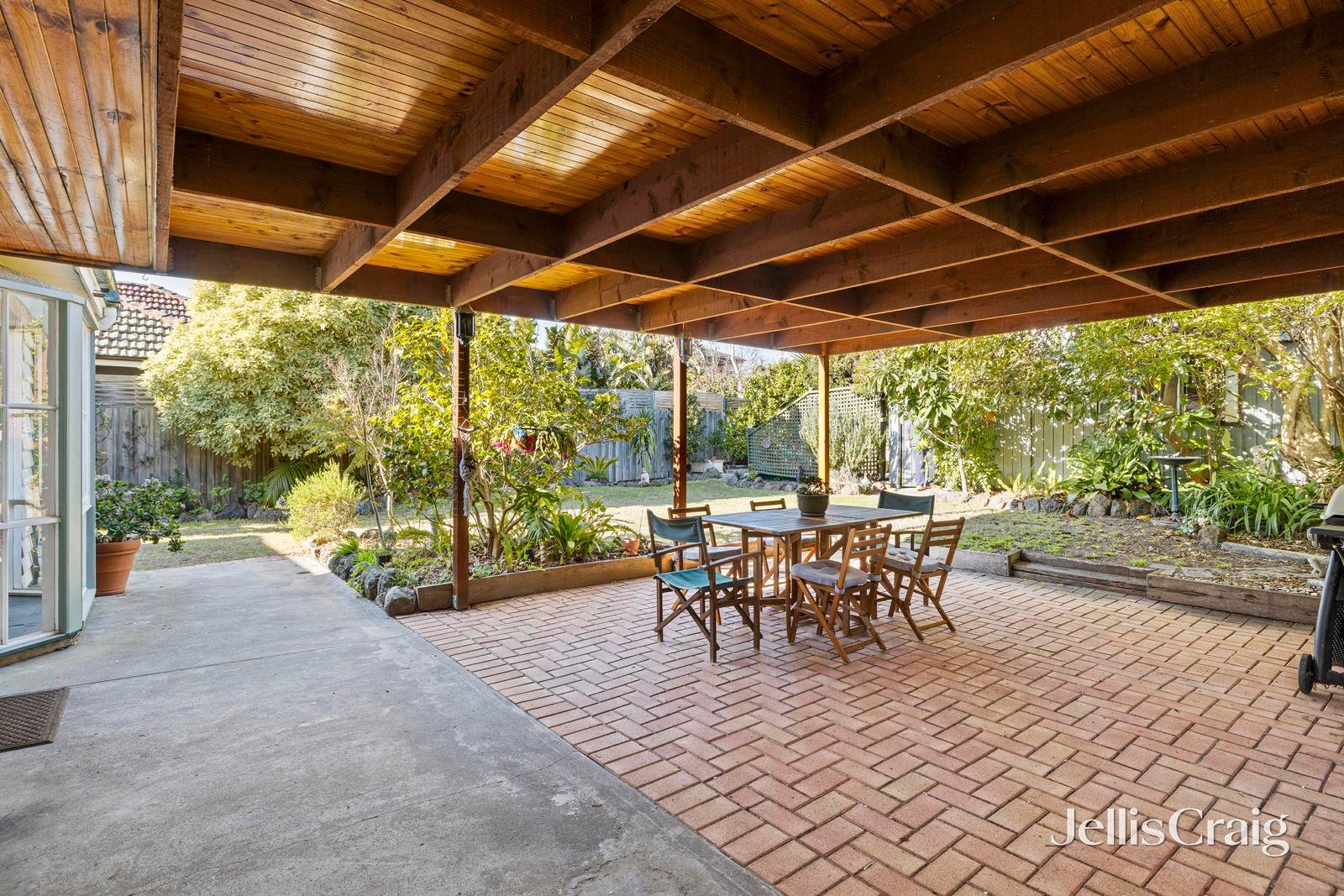 27 Charming Street, Hampton East image 13