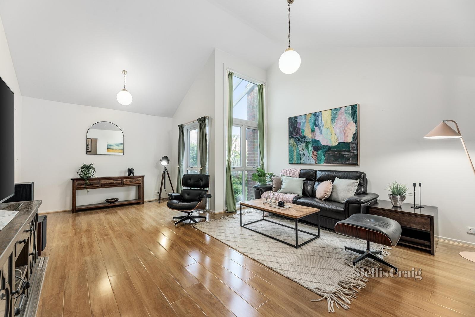 2/7 Church Street, Burwood image 3