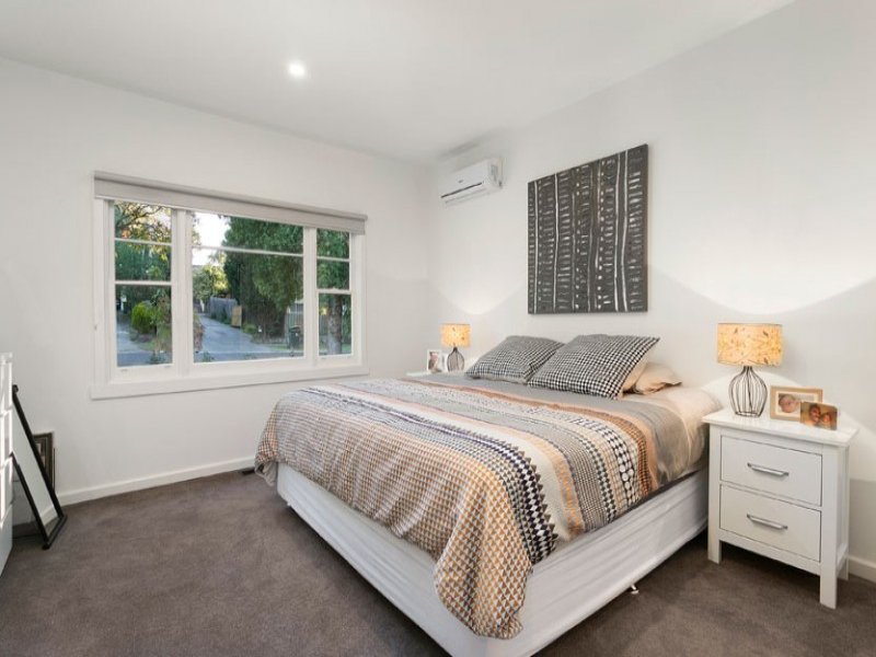 27 Cobham Road, Mitcham image 6