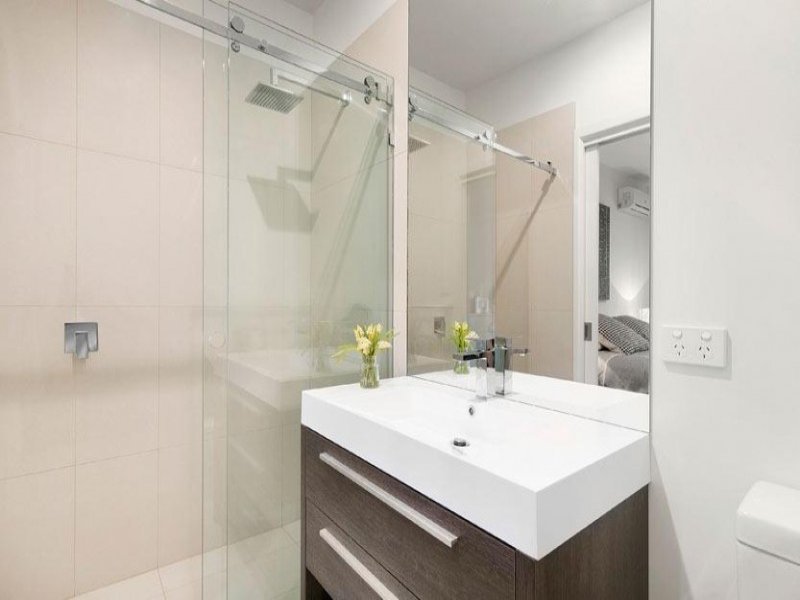 27 Cobham Road, Mitcham image 7