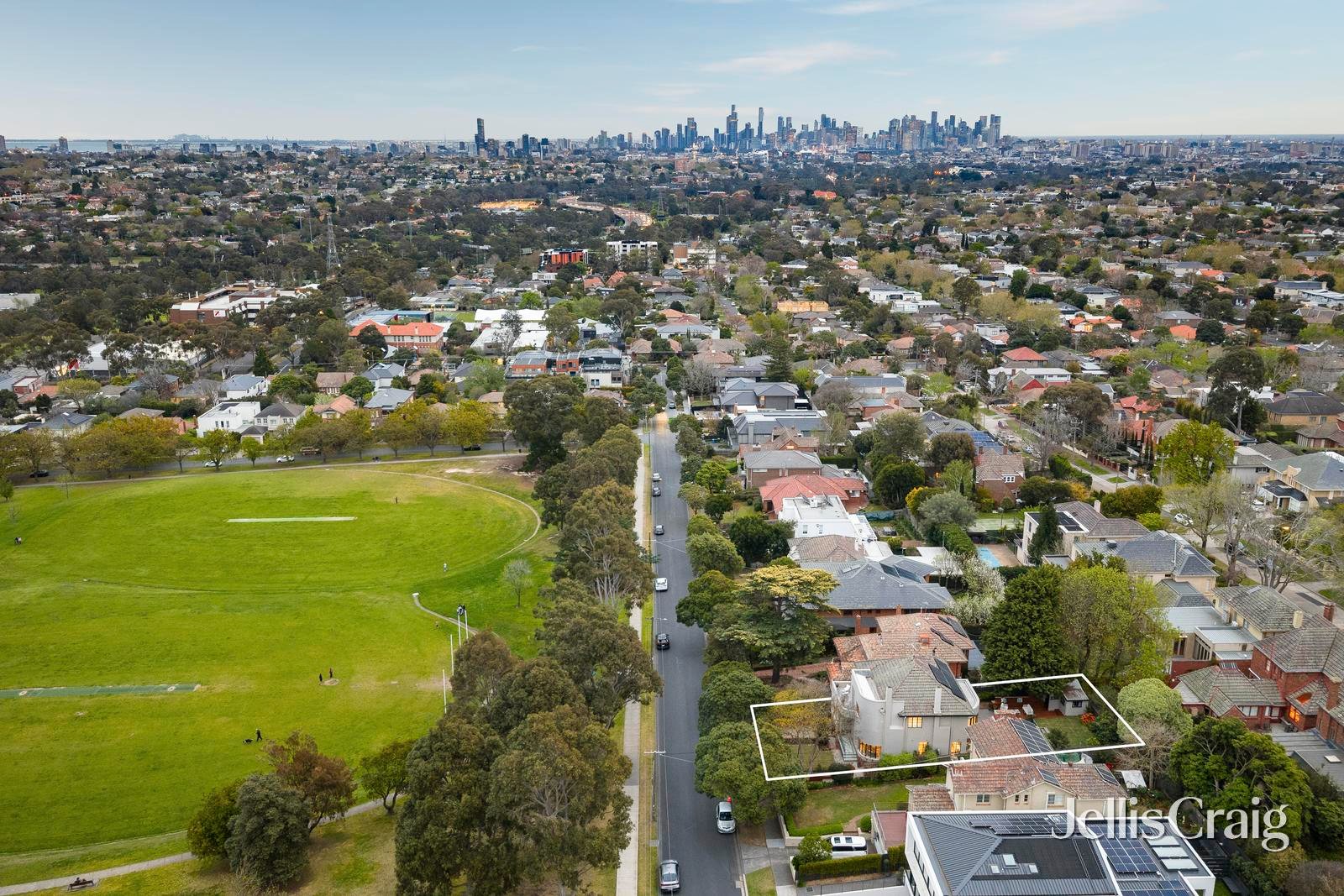 27 Constance Street, Hawthorn East image 2