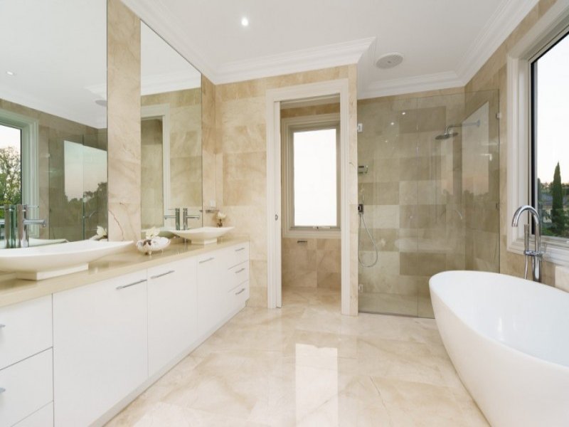 27 Corby Street, Balwyn North image 7