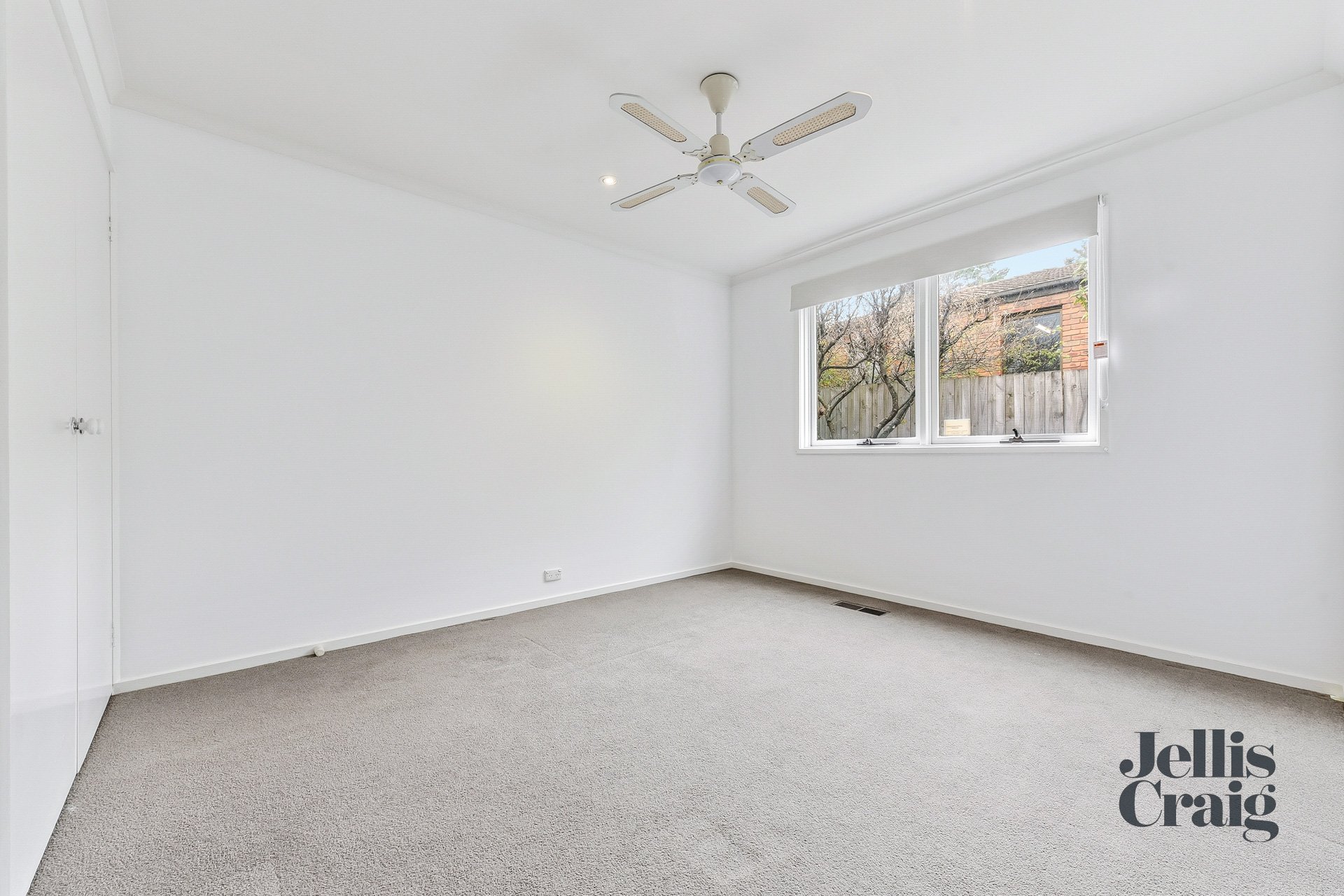 2/7 County Close, Wheelers&nbsp;Hill image 5