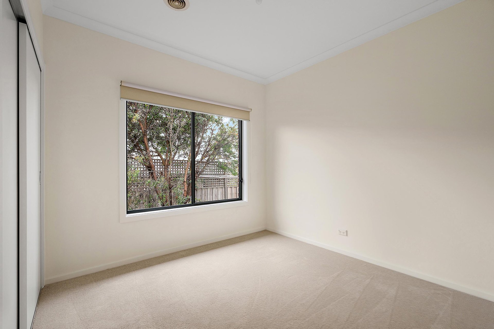 2/7 Crestway, Lilydale image 8