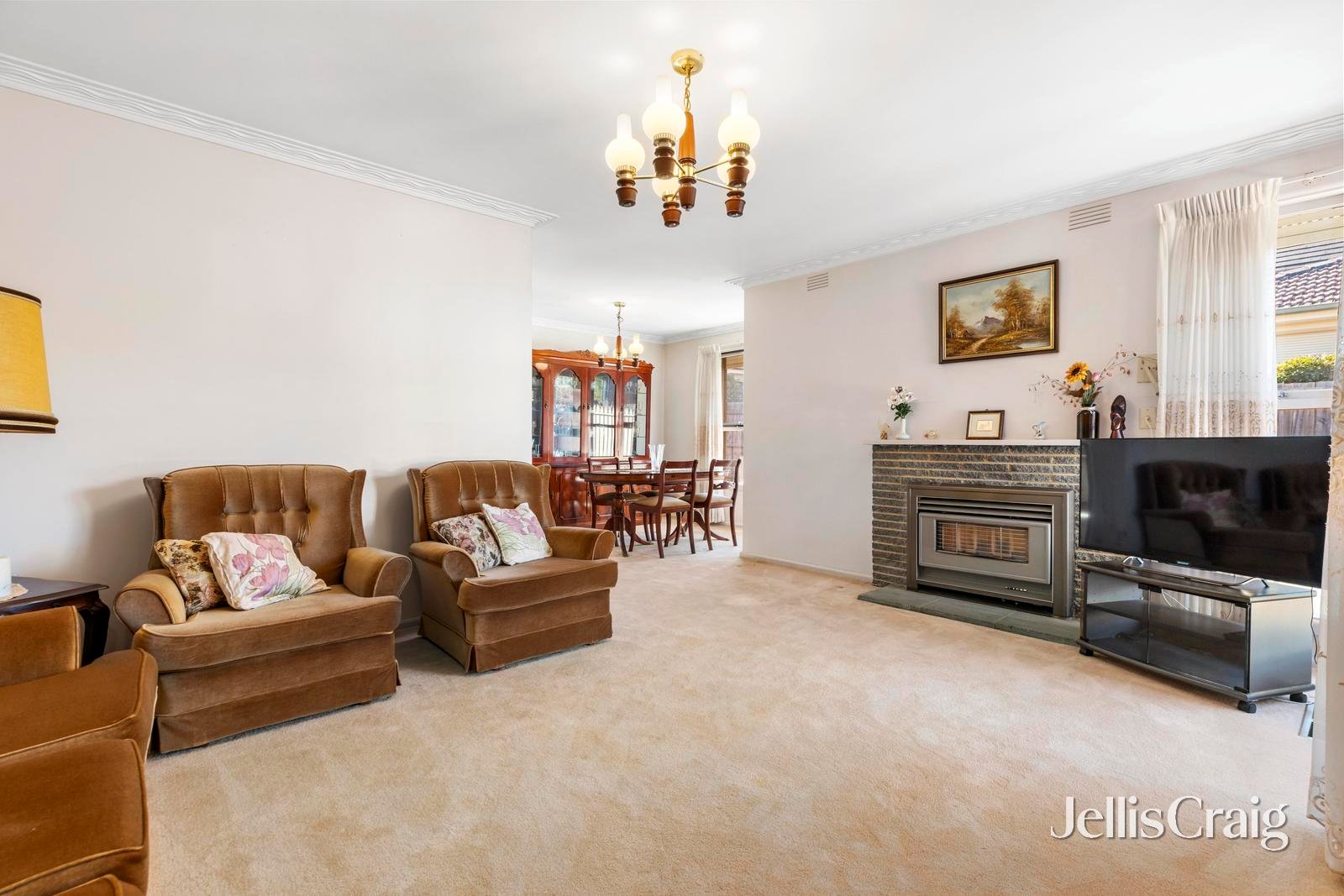 27 Cypress Avenue, Glen&nbsp;Waverley image 5