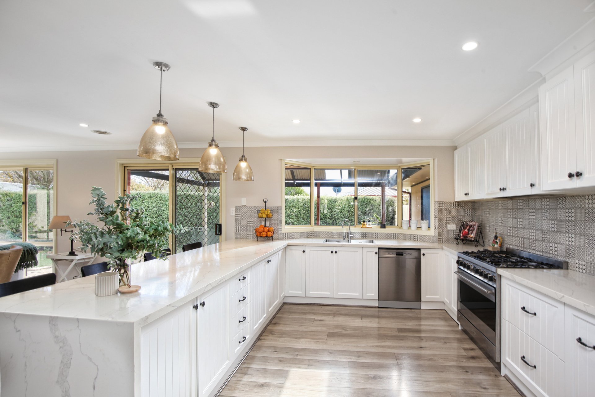 Property Gallery - Main Image
