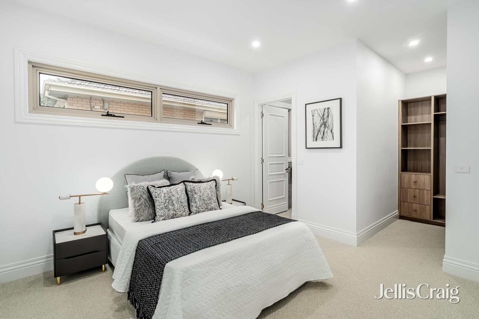 27 Delmore Crescent, Glen Waverley image 17