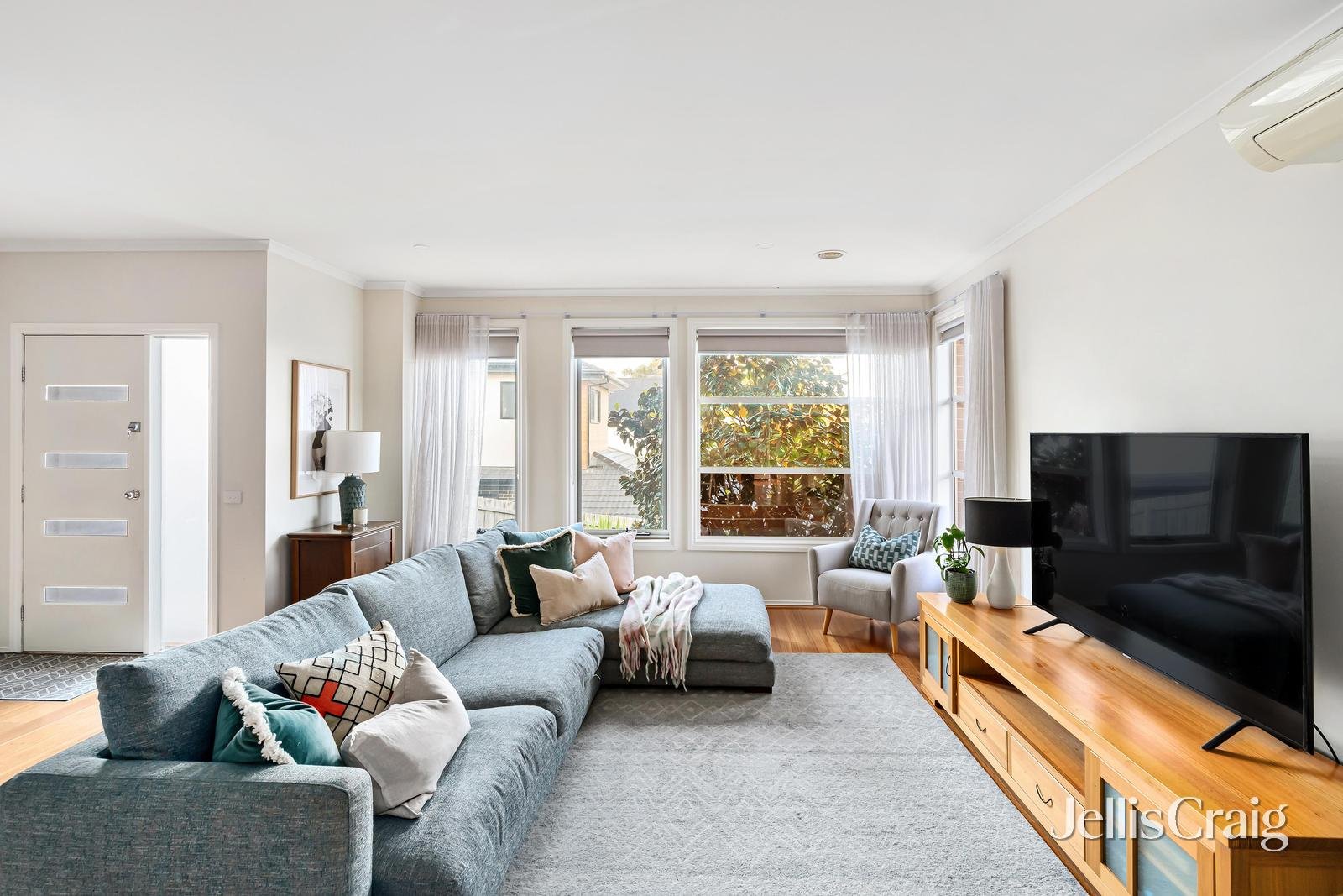 2/7 Diamond Views Drive, Diamond Creek image 3