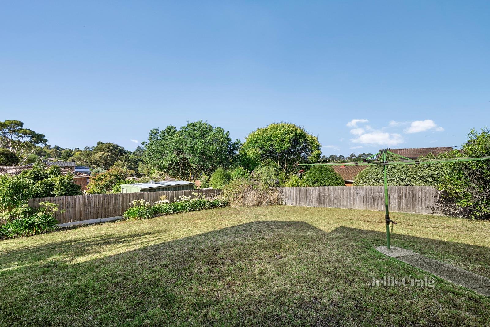 27 Dobell Place, Mooroolbark image 9