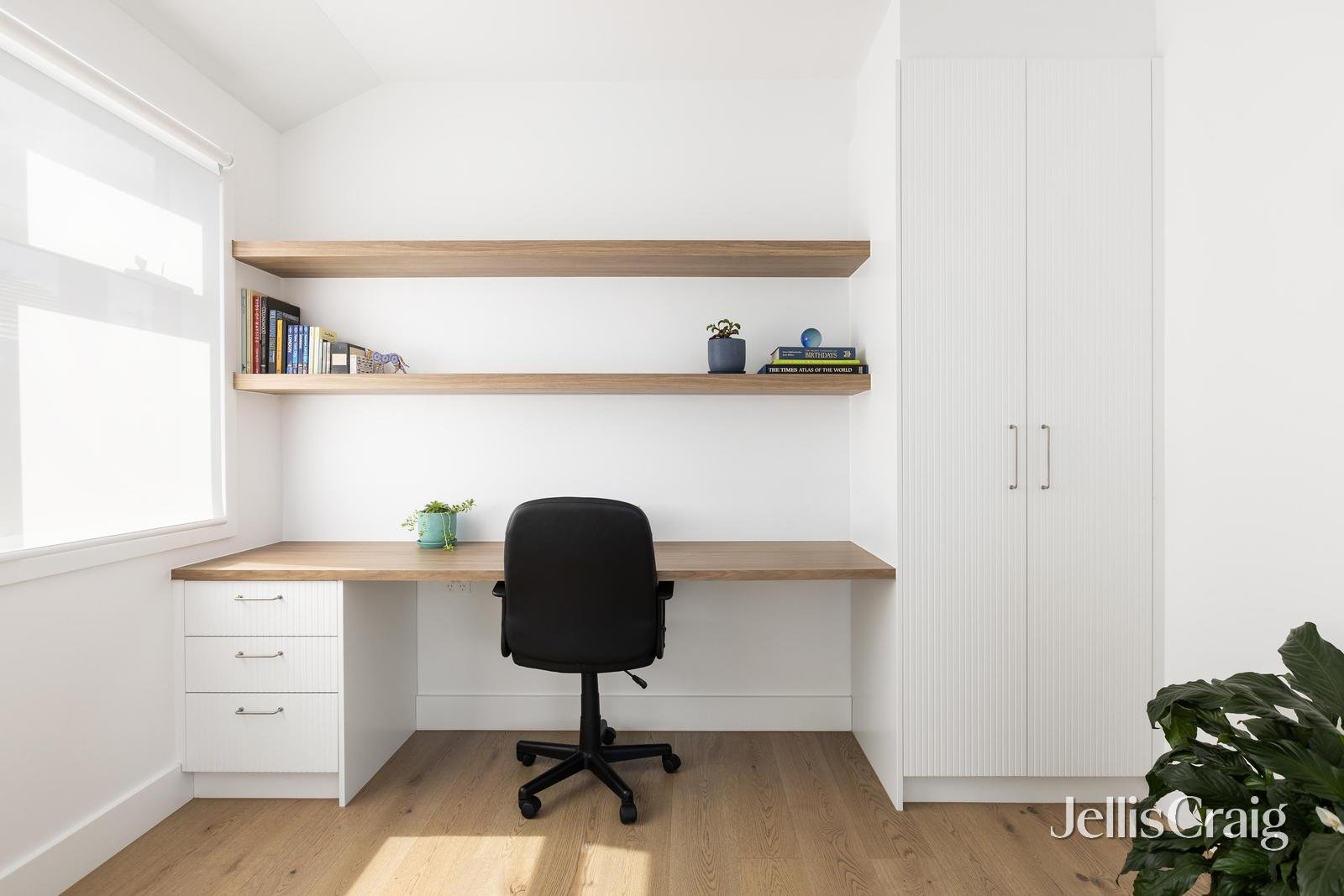 27 Eddys Grove, Bentleigh image 19