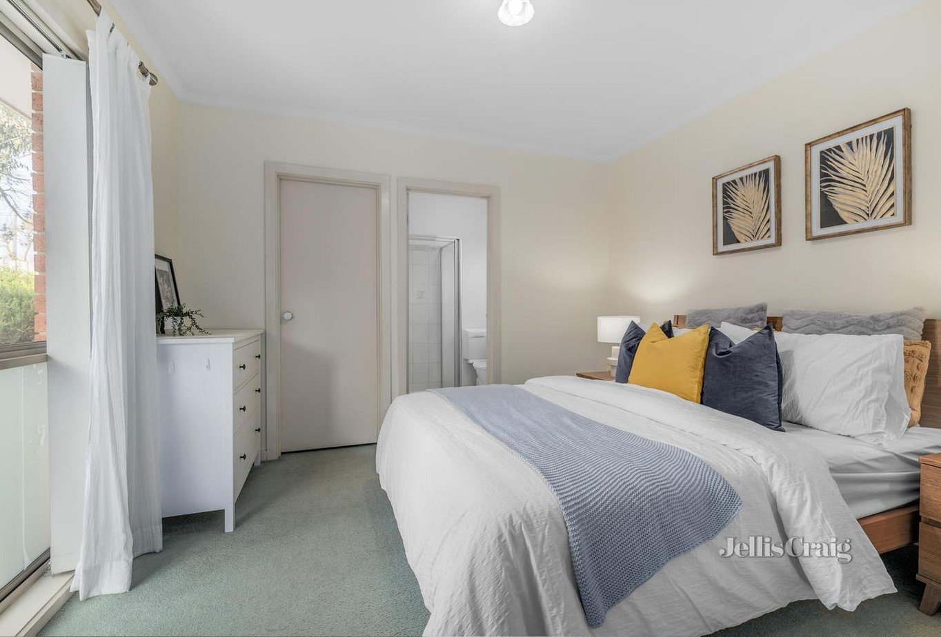 27 Edith Street, Glen Waverley image 4