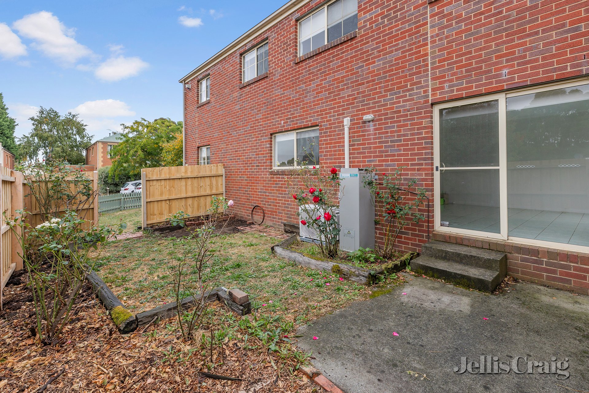 27 Eureka Gardens, Eureka image 6