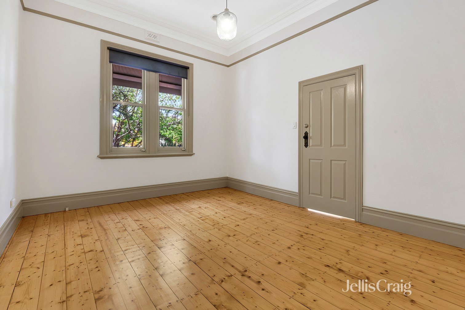 27 Fallon Street, Brunswick image 2