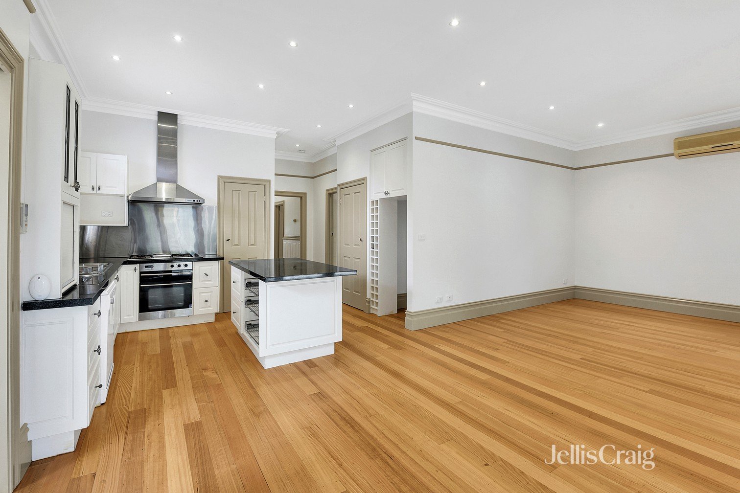 27 Fallon Street, Brunswick image 1