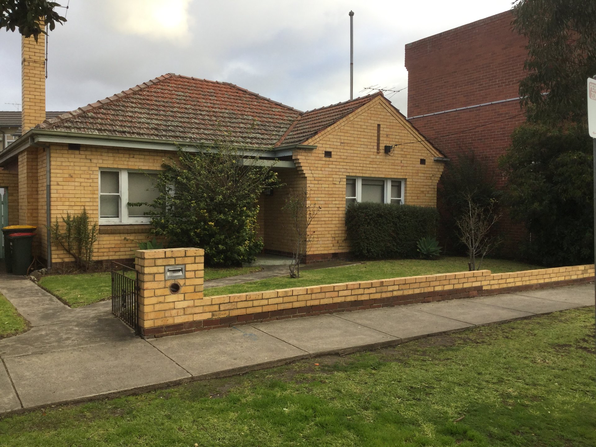 27 Glass Street, ESSENDON VIC 3040