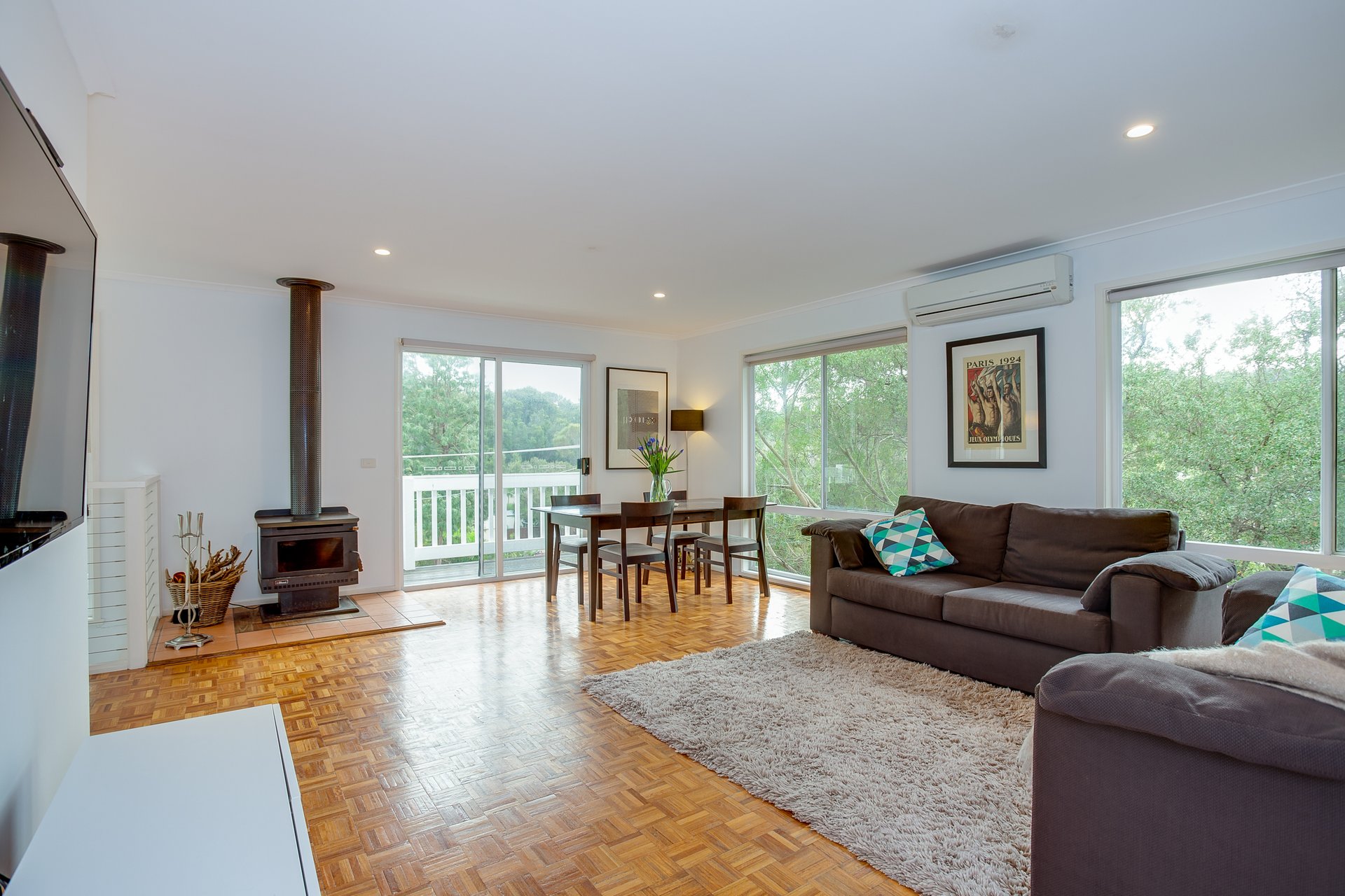 Property Gallery Thumbnail 6
