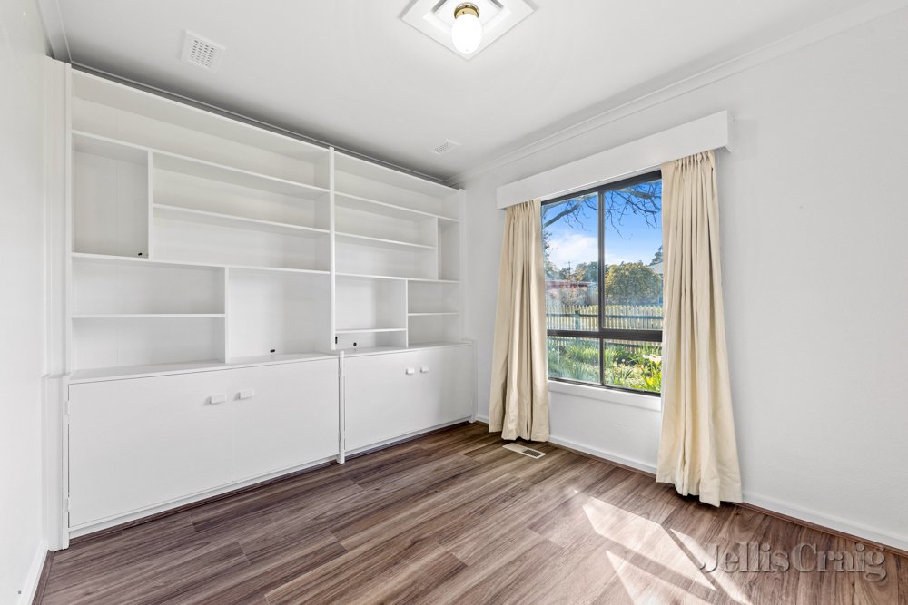 27 Glover Street, Heidelberg Heights image 4