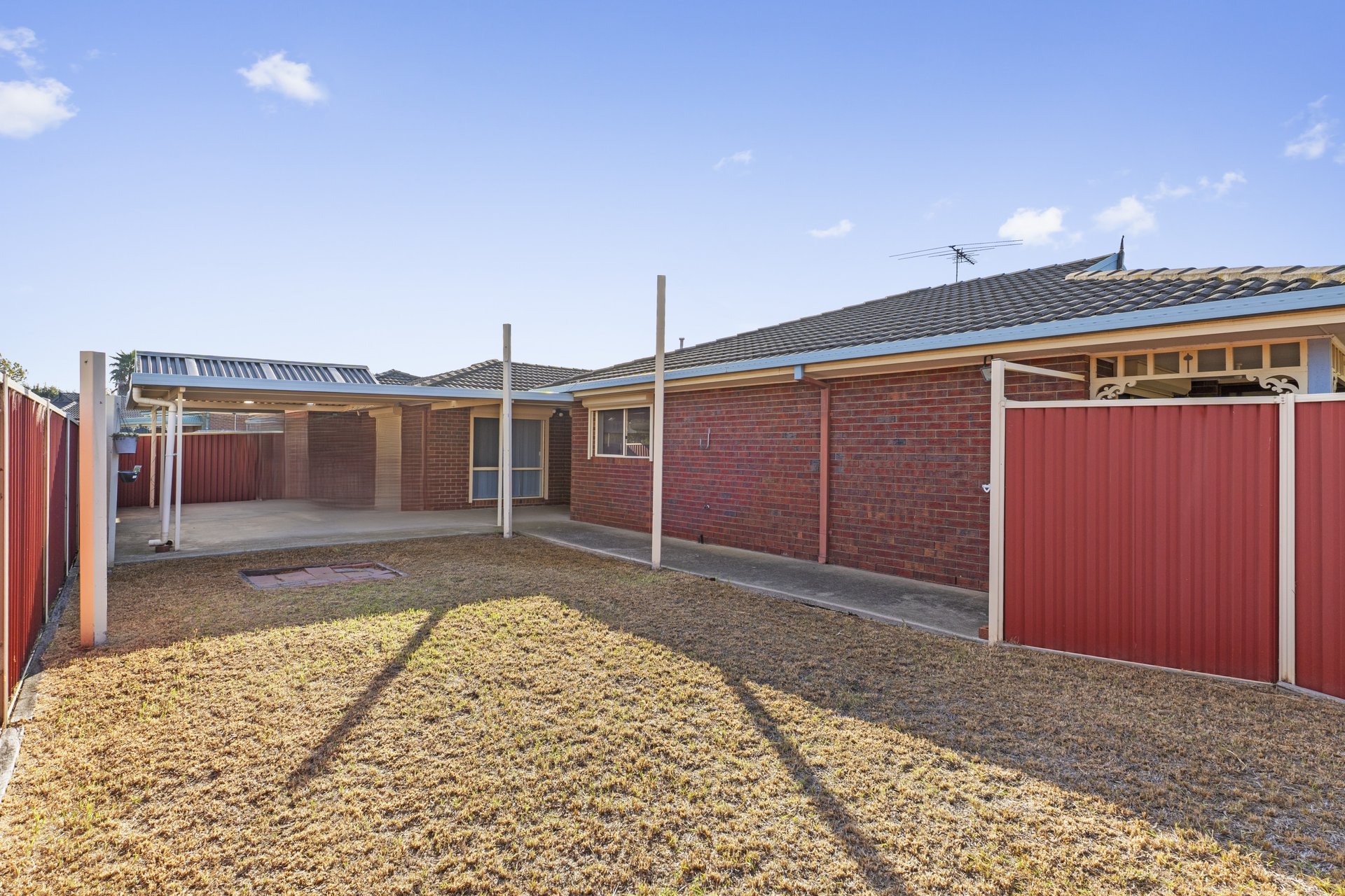 27 Golden Ash Grove Hoppers Crossing
