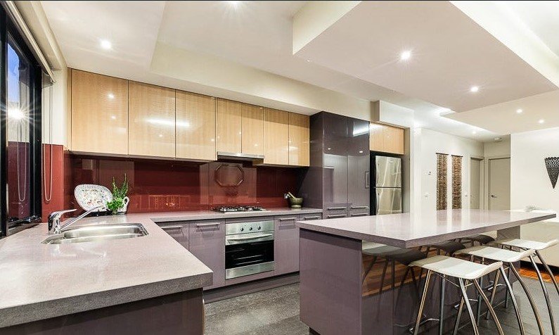 2/7 Gordon Street, Bentleigh image 3