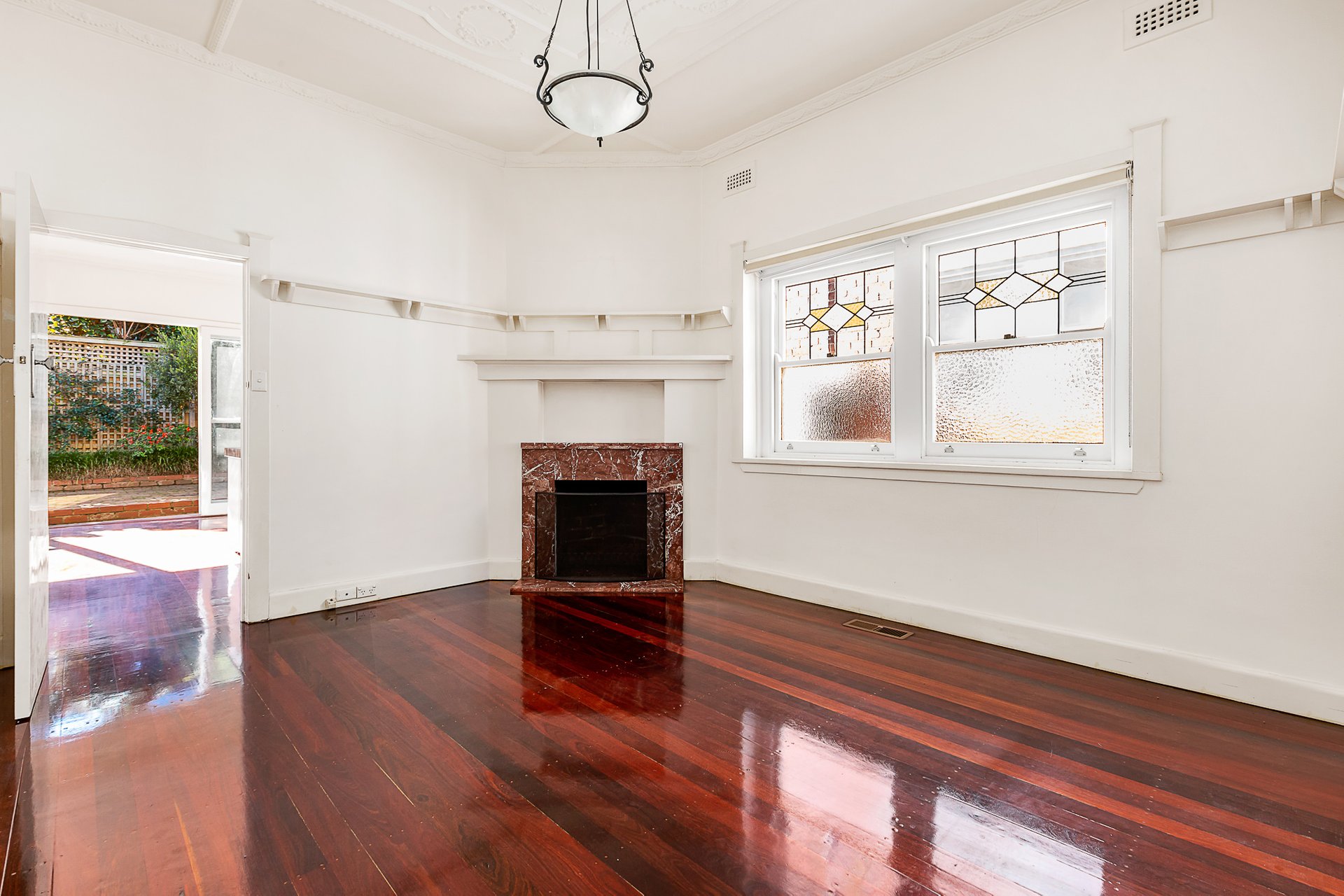 Property Gallery Thumbnail 3