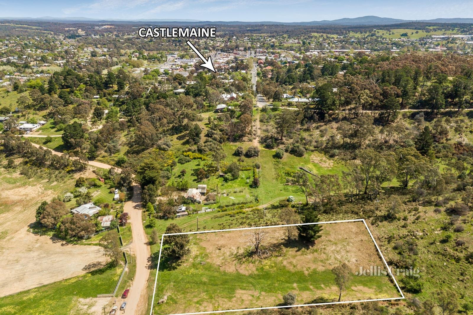 27 Happy Valley Road, Castlemaine image 6