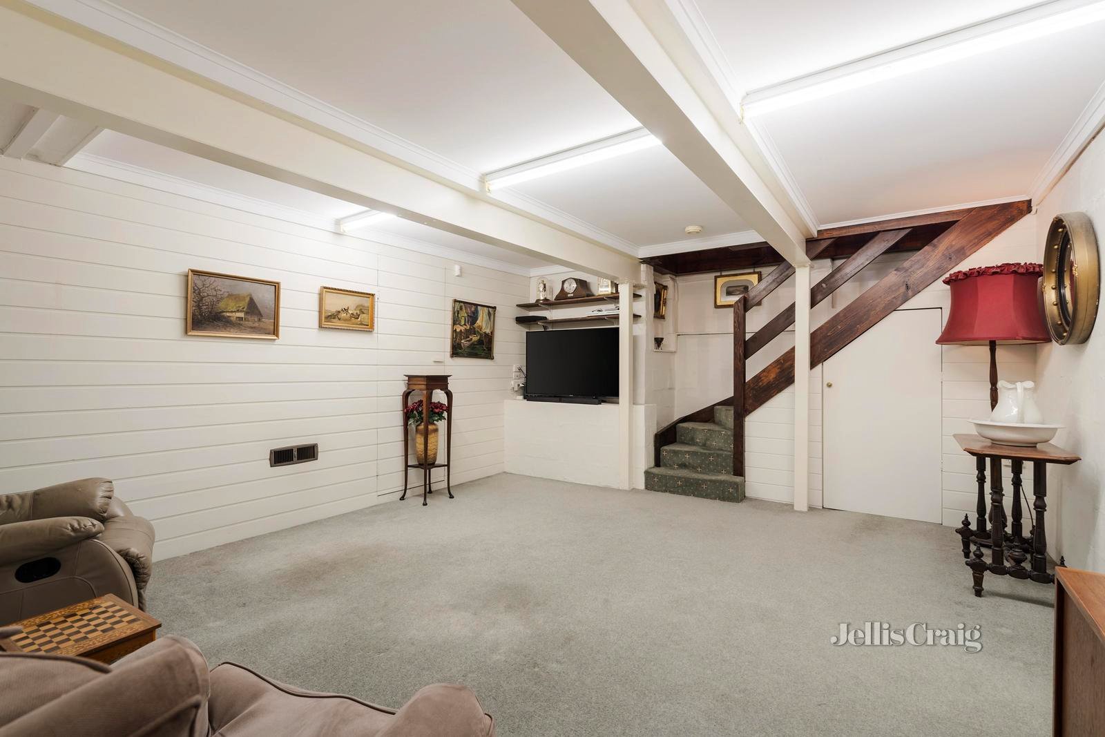 27 Heathwood Street, Ringwood East image 10