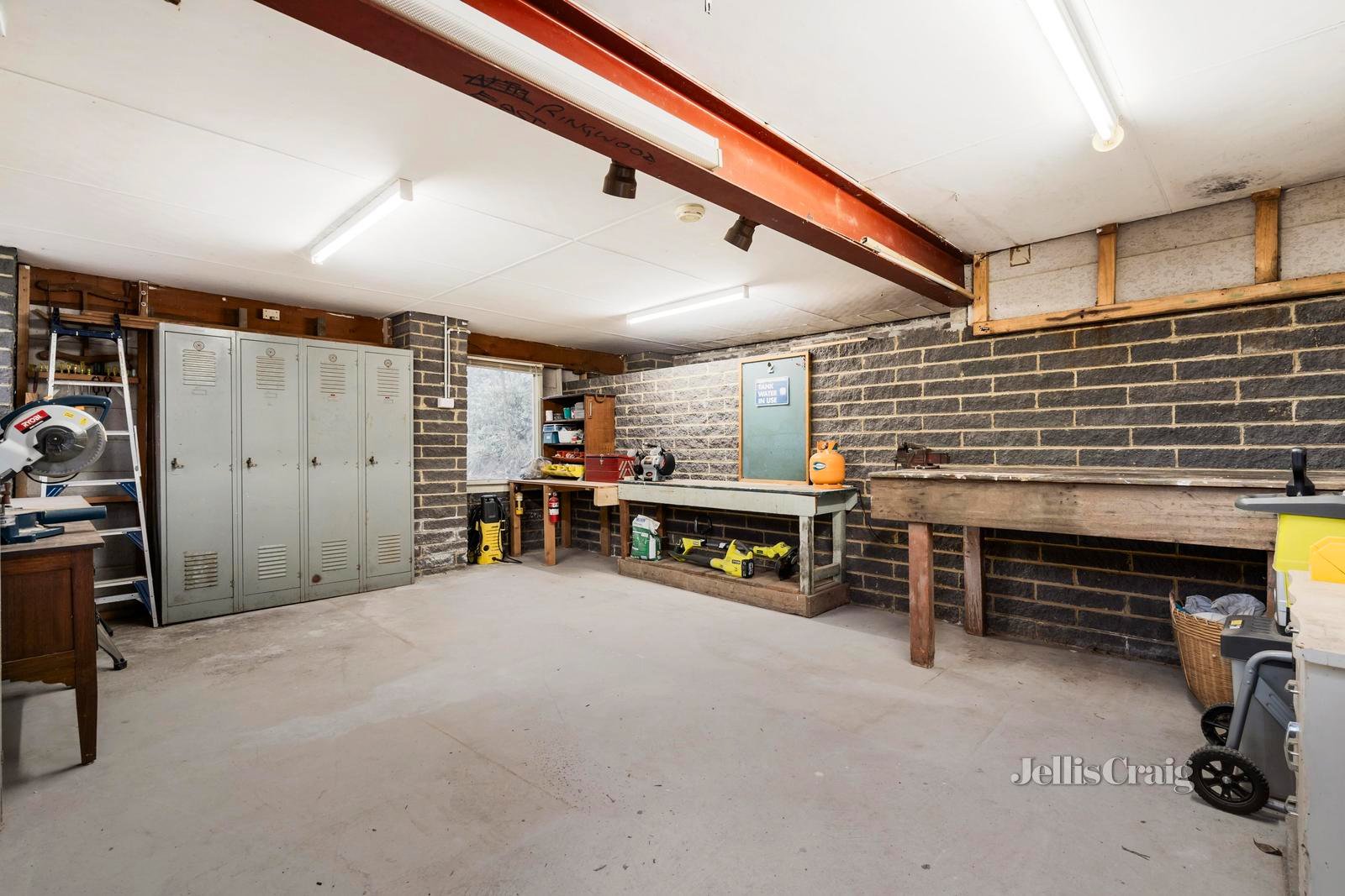27 Heathwood Street, Ringwood East image 11