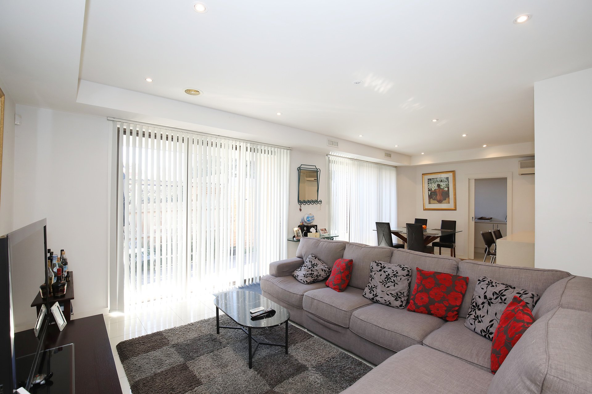 2/7 Highview Drive, Doncaster image 2