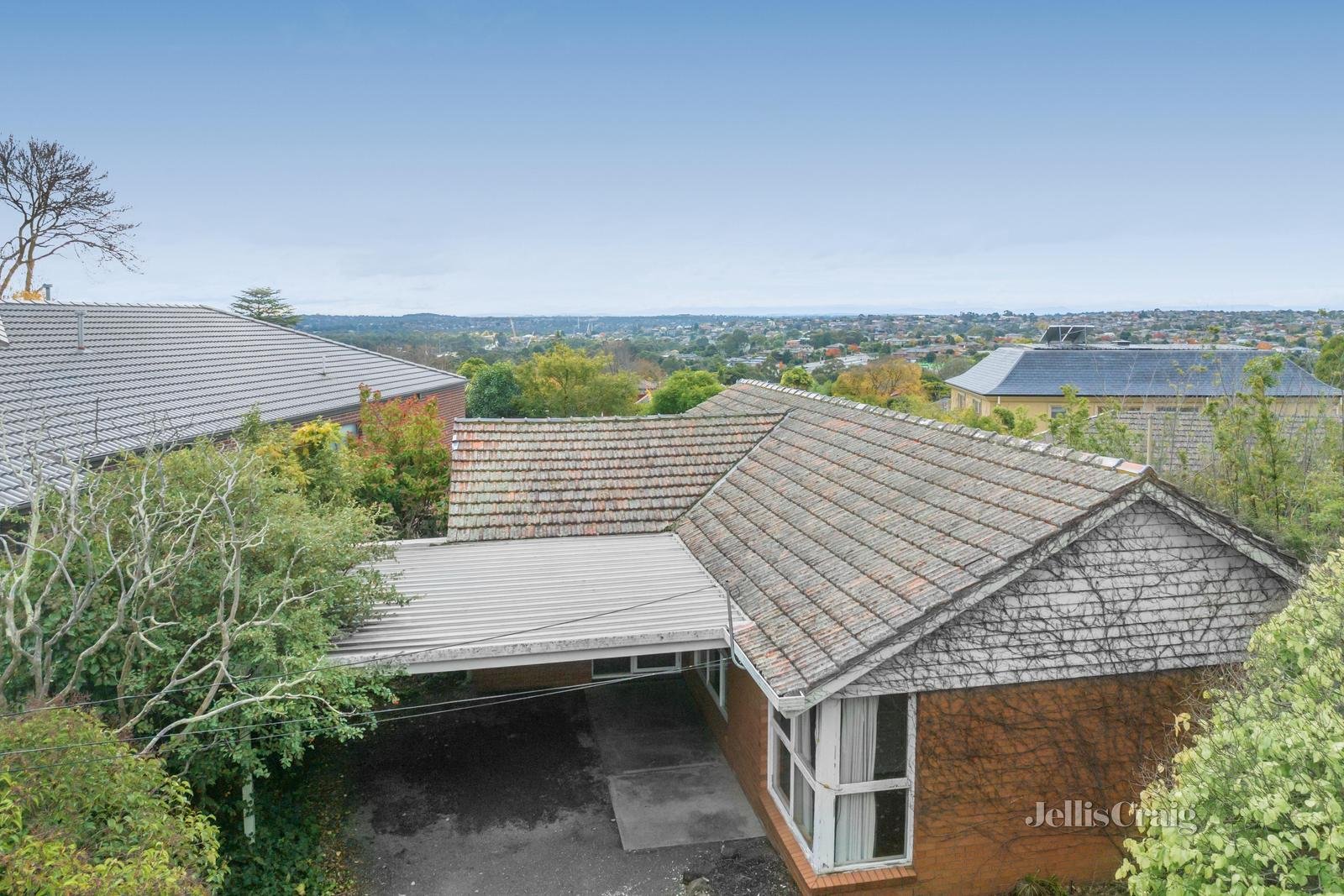 27 Hillview Road, Balwyn North image 8
