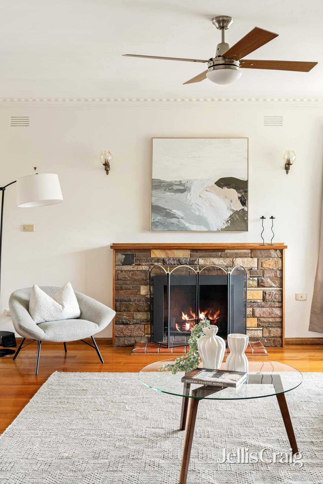 27 Jacaranda Avenue, Cheltenham image 6