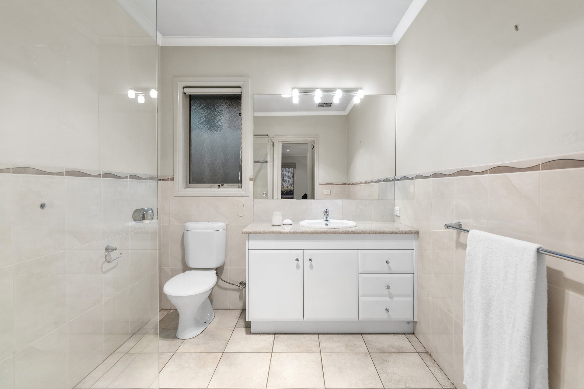 2/7 Jack Street, Mount Waverley image 12
