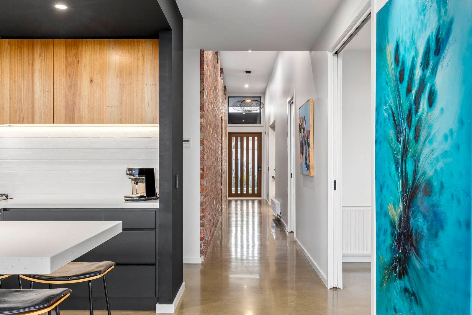 Property Gallery Thumbnail 6