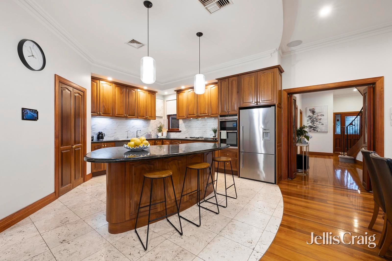 27 Jean Street, Mckinnon image 6